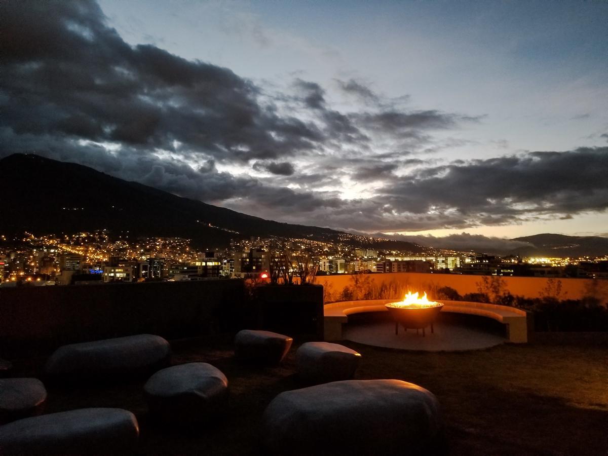 Luxury Residence Suites Quito Exterior photo